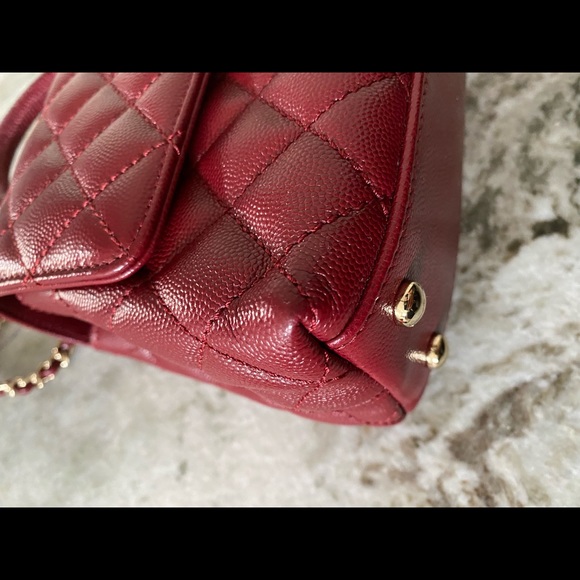 Pre owned authentic!!!!! coco handle CHANEL mini burgundy - Picture 4 of 15